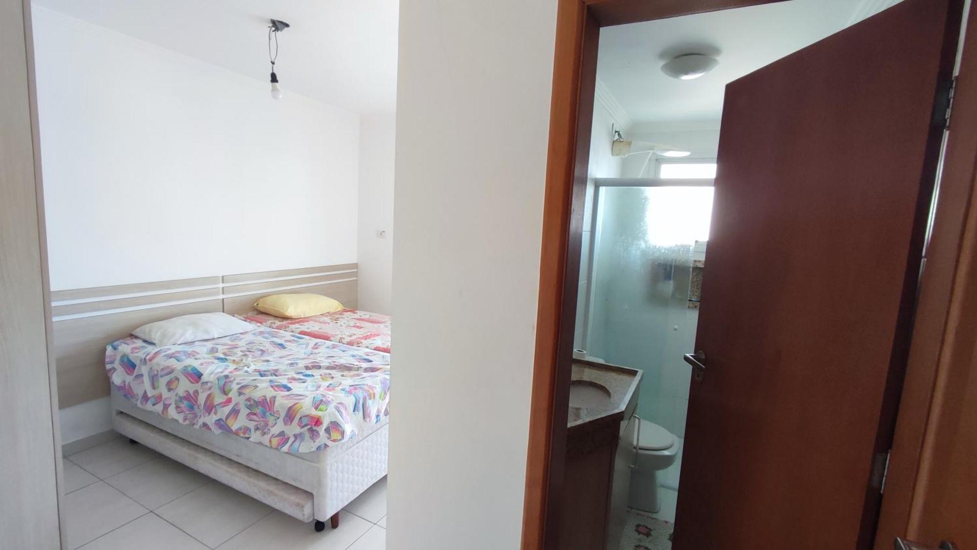 Apartamento Praia Grande Aviacao - 30 Mts Da Praia Bagian luar foto